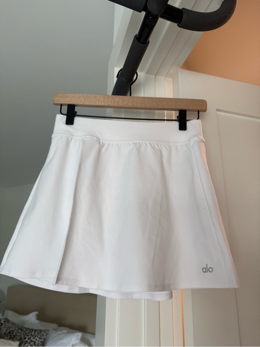 ALO Yoga White Circle Skater Skirt